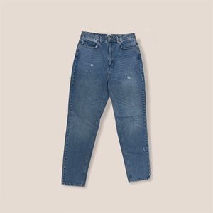 BDG High-Waisted Mom Jean - Light Wash